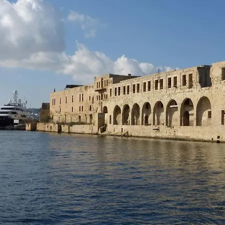 Sf Homes - New Apt In Gzira, 5 Min Walk To Seafront Apartment *